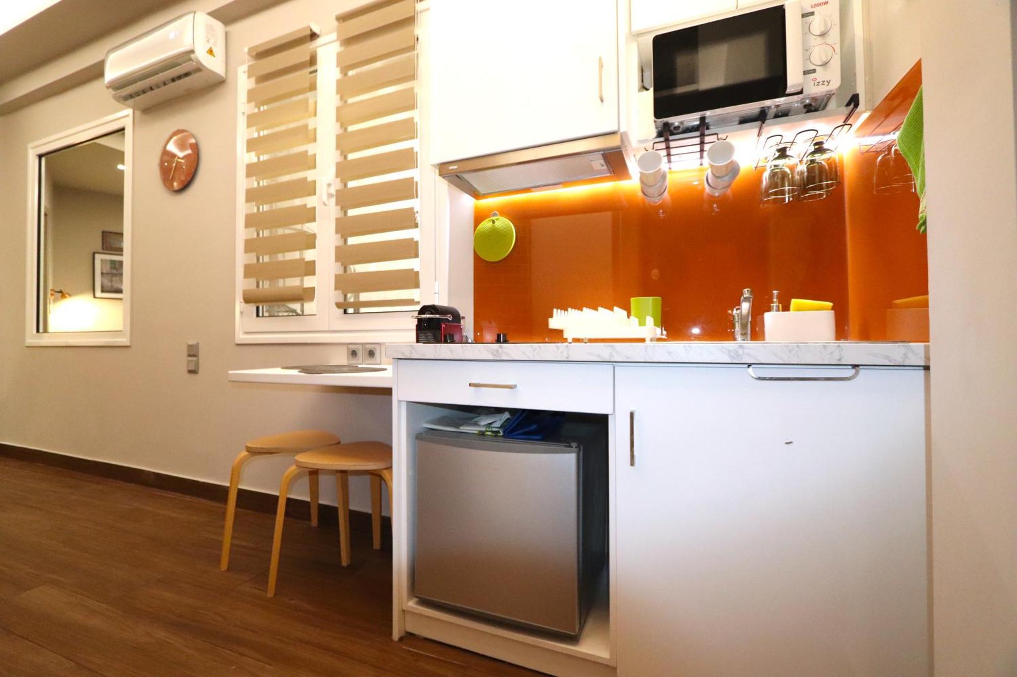Modern Studio In Vibrant Kolonaki Area เอเธนส์ ภายนอก รูปภาพ